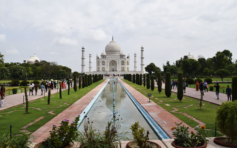 Taj Mahal Day Tour by Car - Only Guide & Transport Service
