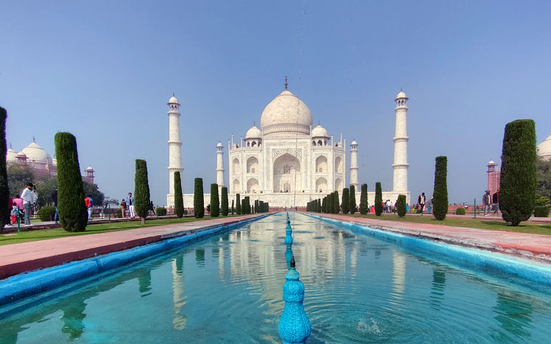 Same Day Taj Mahal, Fatehpur Sikri Trip by Car from Delhi